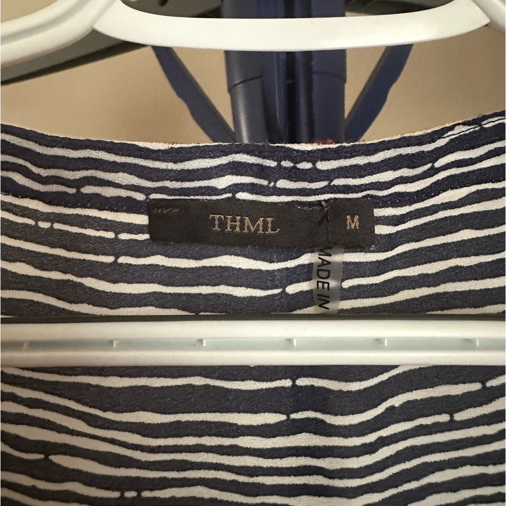 Navy patterned blouse - Picture 2 of 4